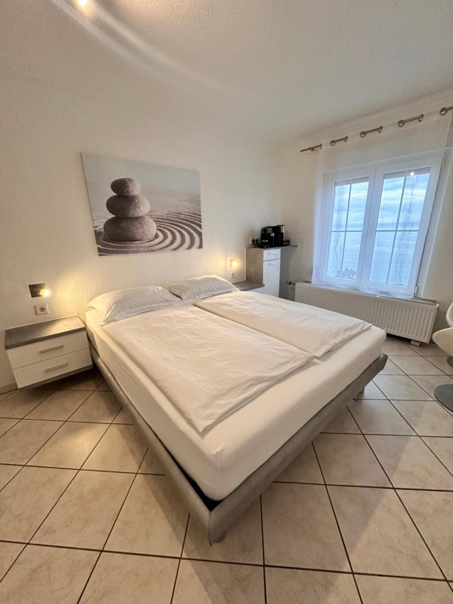 Hotel La Perla Меерсбург Екстериор снимка