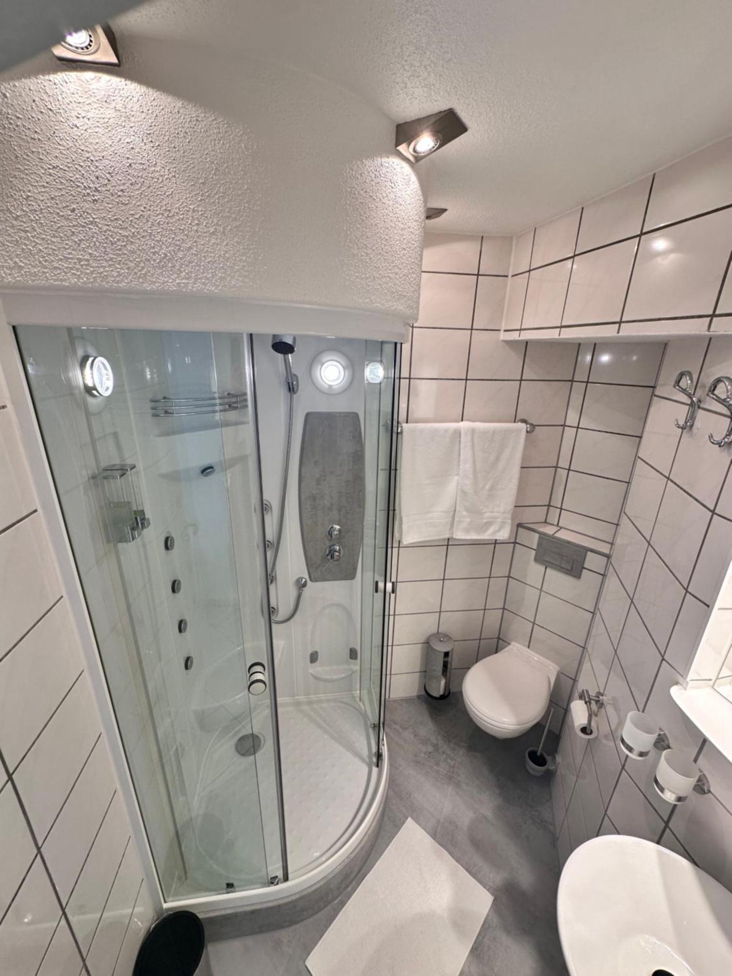 Hotel La Perla Меерсбург Екстериор снимка